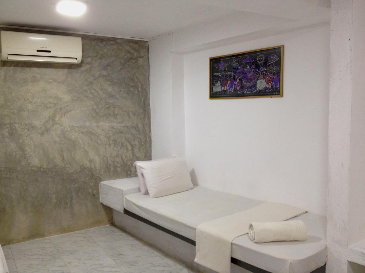 New Shangrela Beach Resort Ambalangoda  Exterior foto