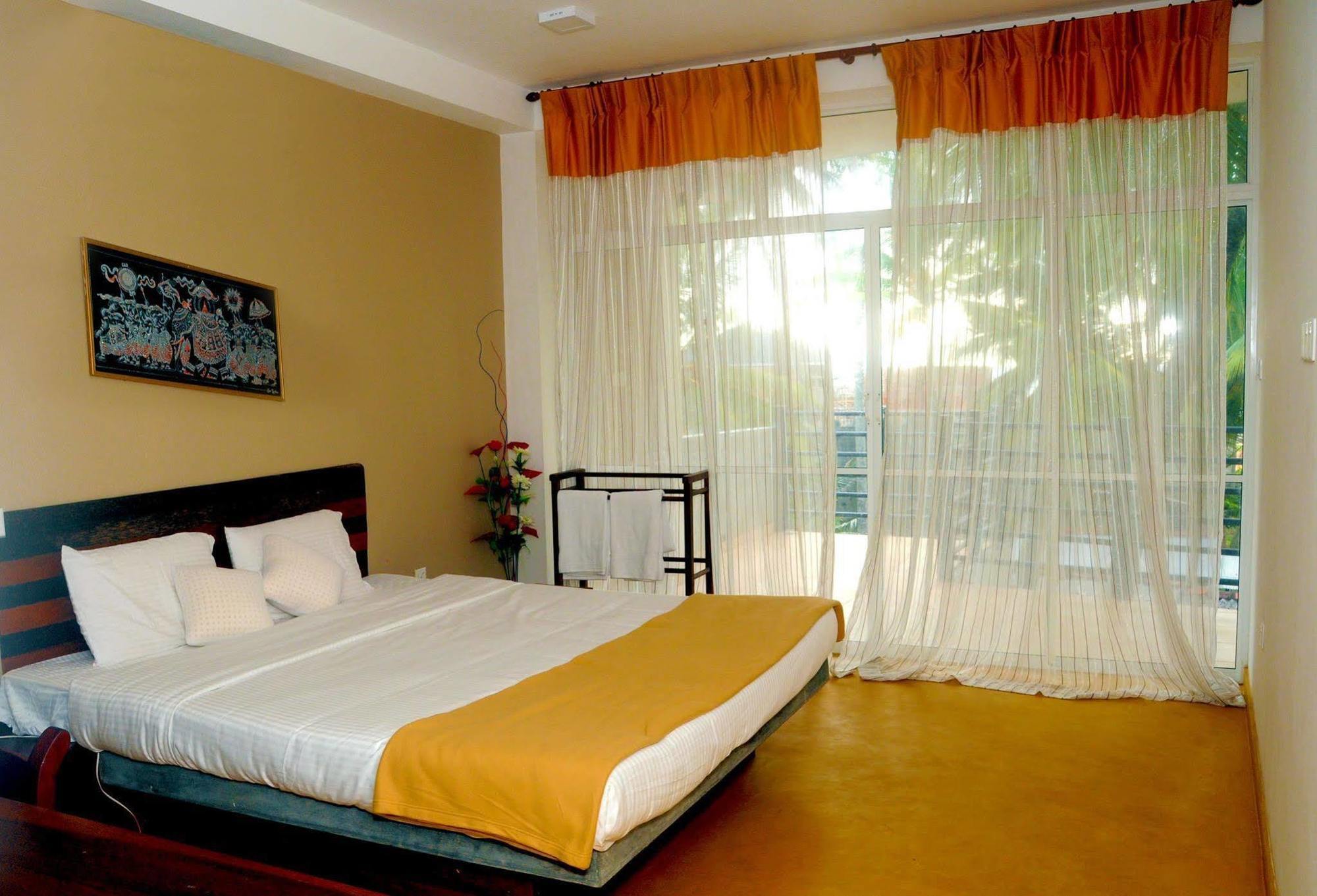 New Shangrela Beach Resort Ambalangoda  Exterior foto